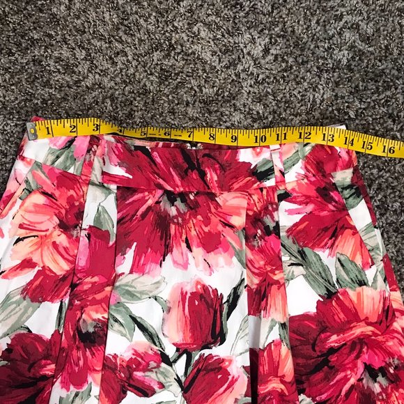 WHBM Pink Floral High Rise A-Line Skirt - Picture 8 of 9